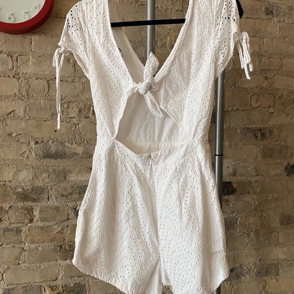 Express Romper - Picture 2 of 2